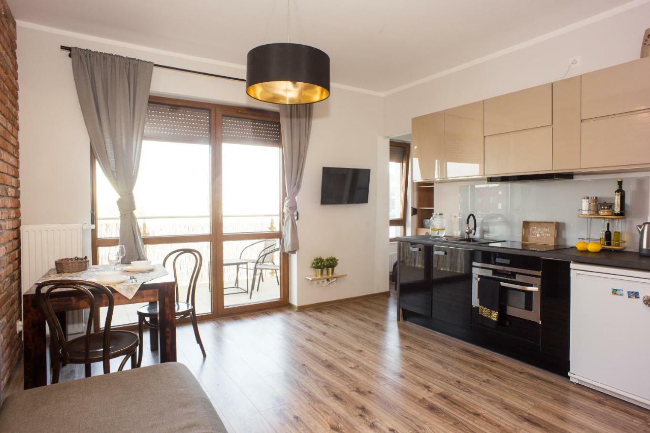 Atrium Apartment Z Garazem Torun Luaran gambar