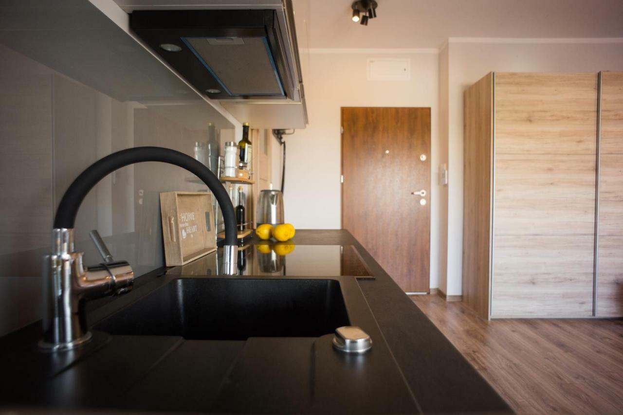 Atrium Apartment Z Garazem Torun Luaran gambar