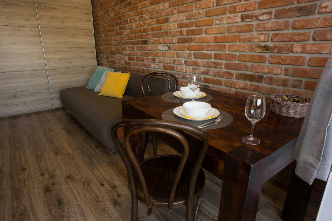 Atrium Apartment Z Garazem Torun Luaran gambar